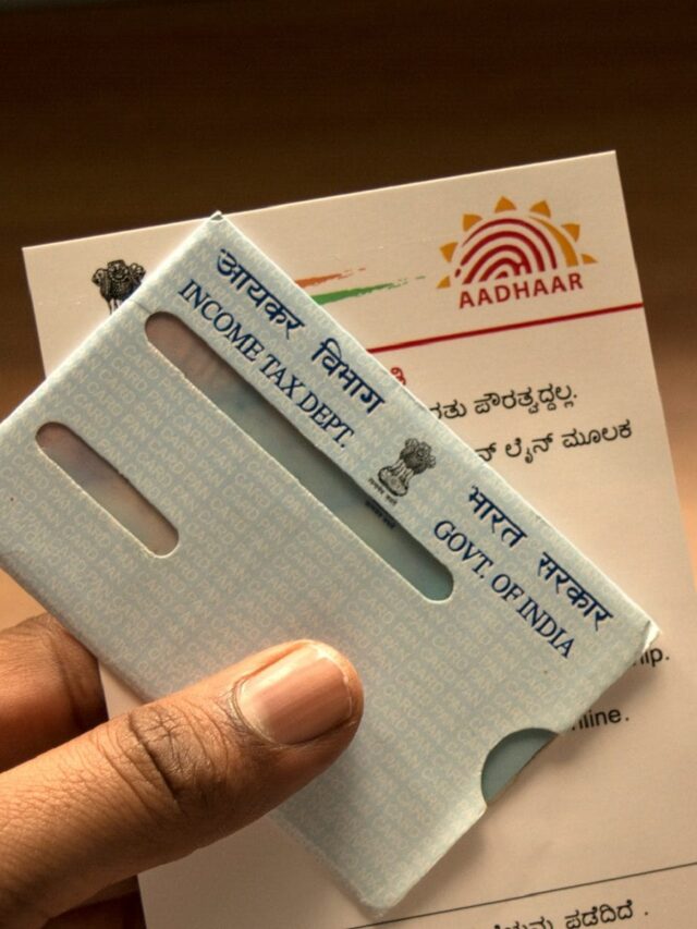 pan-aadhaar-16535655864x3